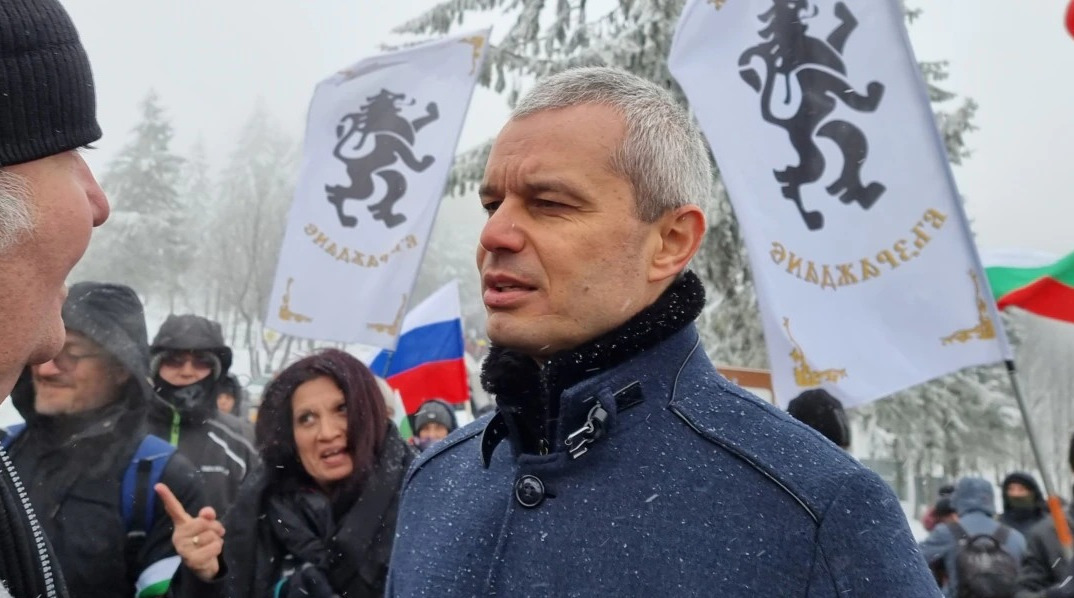 Емил Соколов: Костадин Костадинов е толкова голям патриот, че с партийната субсидия си направи къща на морето