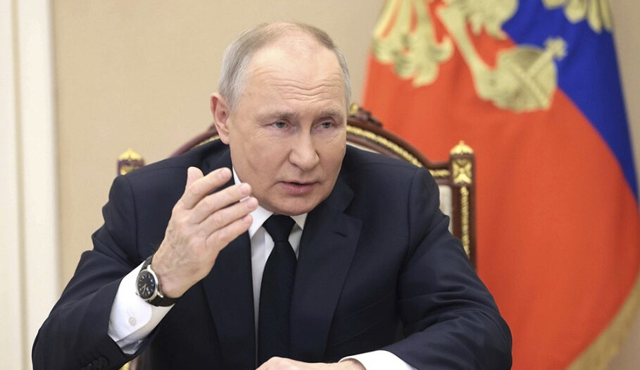 Путин е виновен само за това, че не продаде Русия на Запада