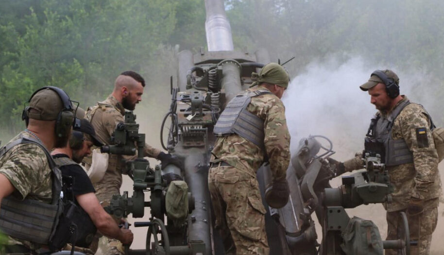 Украинската армия е обстрелвала центъра на Донецк